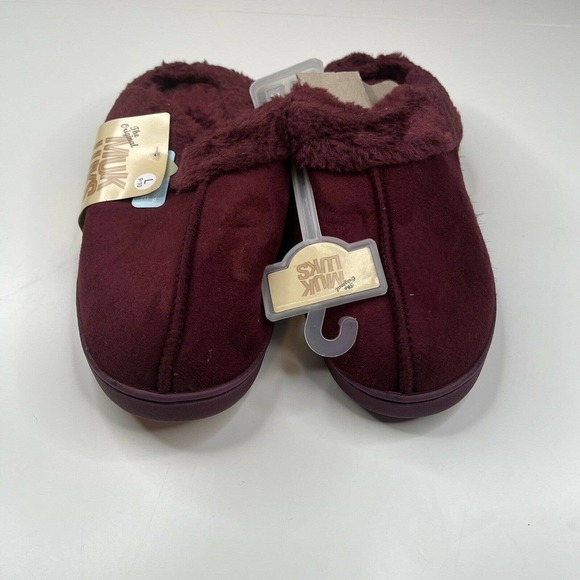 NEW Muk Luks Fuzzy Clog Slippers Size Large Women’s Red Maroon Slip On - Picture 6 of 7